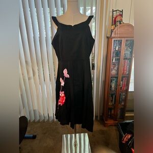 Black dress w/Floral detail in plus size.